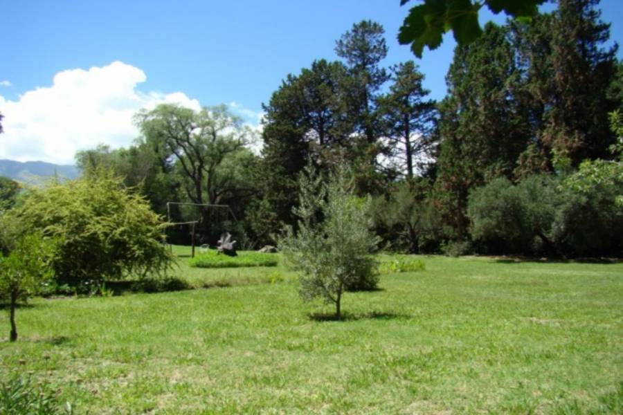San Javier,Córdoba,Argentina,6 Habitaciones Habitaciones,5 BañosBaños,Chacras-Quintas,1360